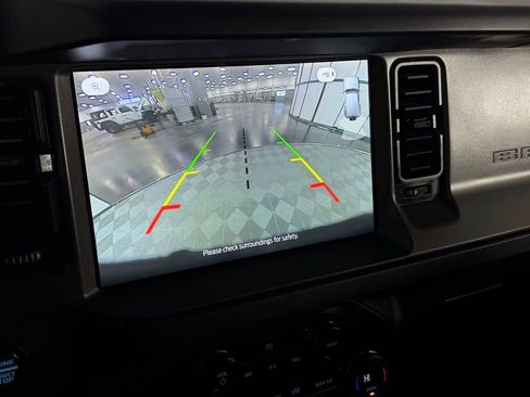 Used 2025 Ford Bronco Big Bend image 20