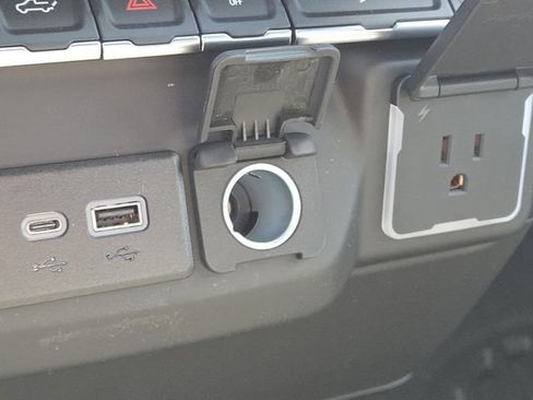 New 2025 Chevrolet Silverado 3500 W/T AWD/4WD image 7