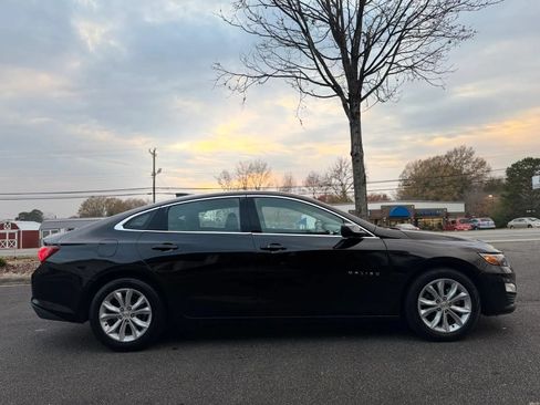 Used 2020 Chevrolet Malibu LT FWD image 7