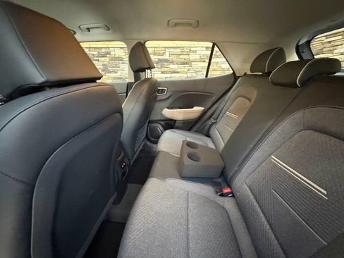 Certified 2026 Hyundai Venue SEL FWD image 30