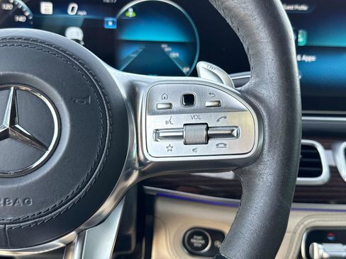 Used 2021 Mercedes-Benz GLS 63 AMG 4MATIC image 31