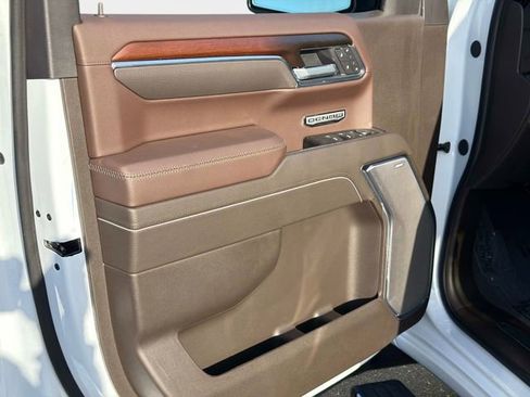 New 2026 GMC Sierra 1500 Denali w/ Denali Reserve Package image 16