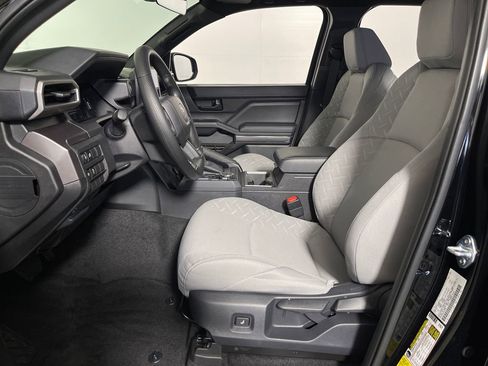 New 2026 Toyota Tacoma SR5 AWD/4WD image 12