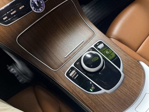 Used 2020 Mercedes-Benz C 300 C 300 4MATIC AWD 4dr Sedan image 19