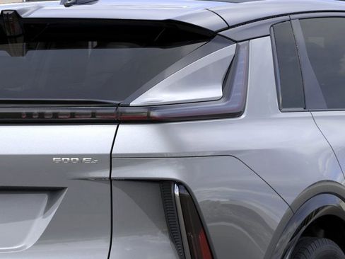 New 2026 Cadillac Lyriq Sport image 11