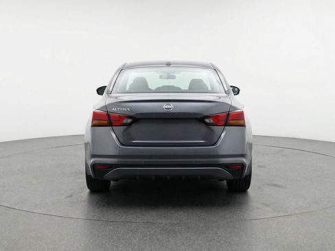 Used 2025 Nissan Altima 2.5 SV FWD image 7