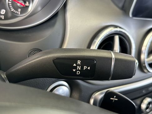 Used 2018 Mercedes-Benz CLA 250 image 21