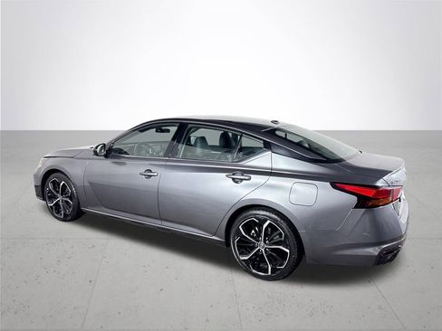 Used 2023 Nissan Altima 2.5 SR image 8