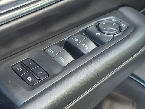 Used 2023 Chevrolet Tahoe LT image 24