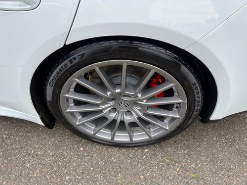 Used 2014 Porsche Panamera AWD/4WD image 11