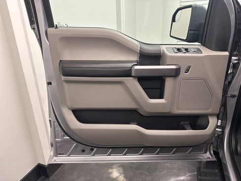 Used 2020 Ford F150 XLT image 16