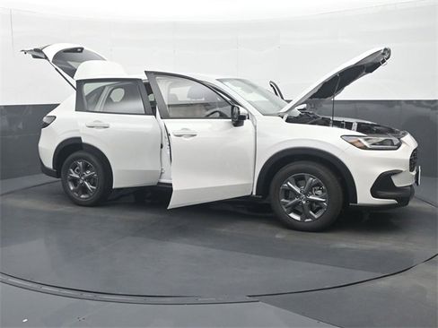 New 2026 Honda HR-V LX image 34