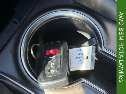 Used 2023 Toyota Camry SE w/ Convenience Package AWD/4WD image 30