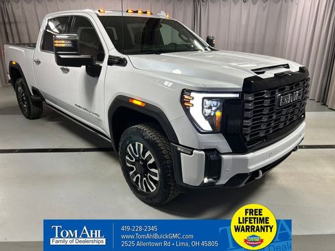 New 2026 GMC Sierra 2500 Denali Ultimate image 1