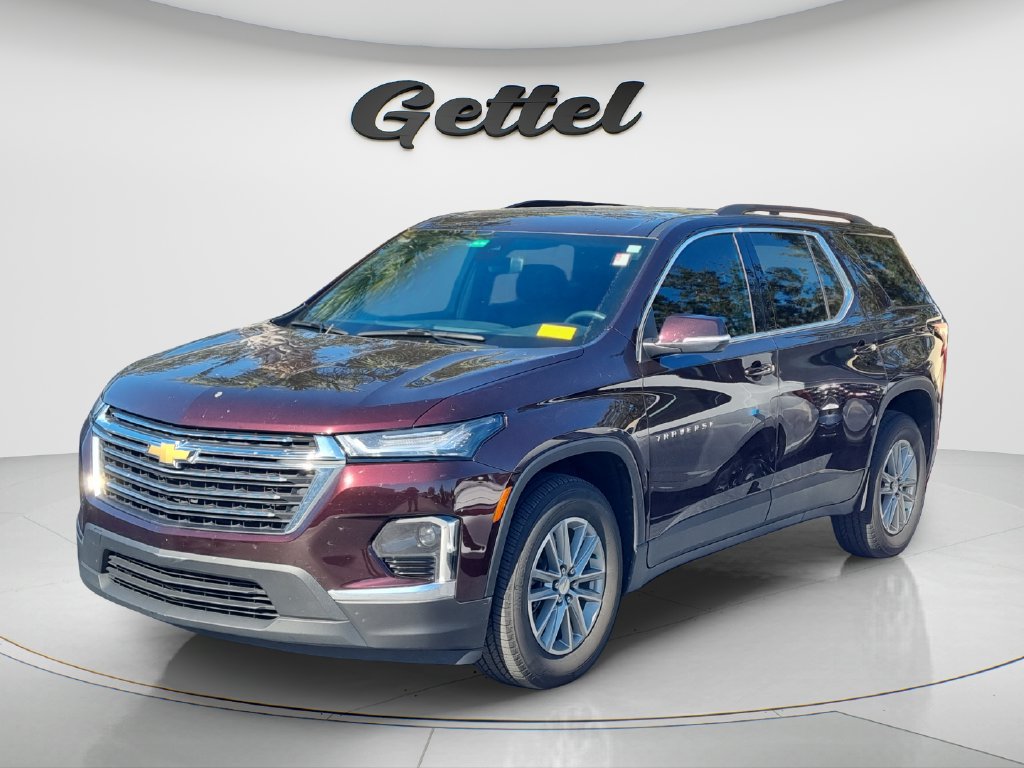 Used 2023 Chevrolet Traverse LT FWD image 1