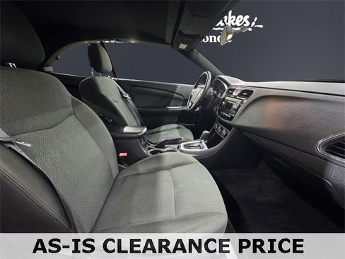 Used 2011 Chrysler 200 Touring image 15