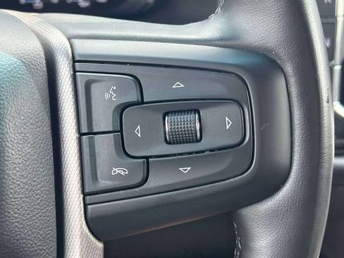 Used 2024 GMC Yukon XL Denali AWD/4WD image 25