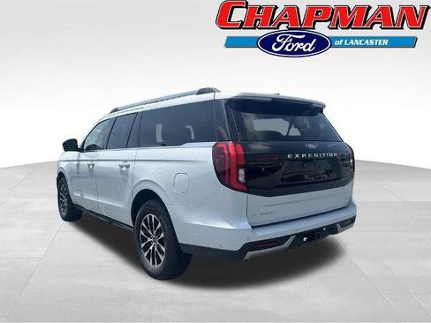 Certified 2025 Ford Expedition Max Platinum AWD/4WD image 3