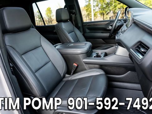 Used 2022 Chevrolet Tahoe LT w/ Luxury Package image 19