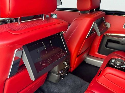 Certified 2018 Rolls-Royce Ghost RWD image 11