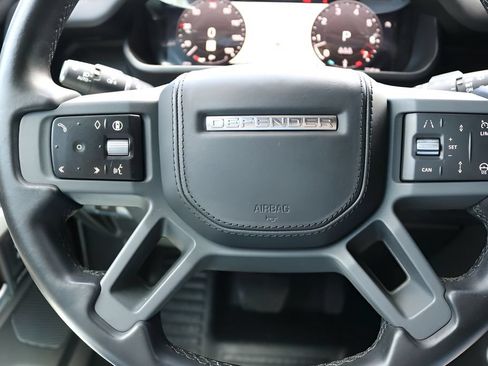 Used 2024 Land Rover Defender 110 X-Dynamic SE AWD/4WD image 20