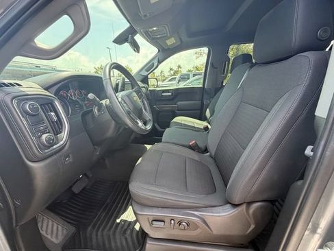 Used 2021 Chevrolet Silverado 1500 LT w/ Bed Protection Package RWD image 10