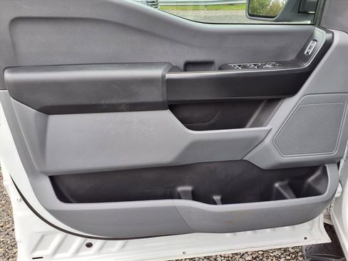 Used 2023 Ford F150 XL w/ Trailer Tow Package image 11