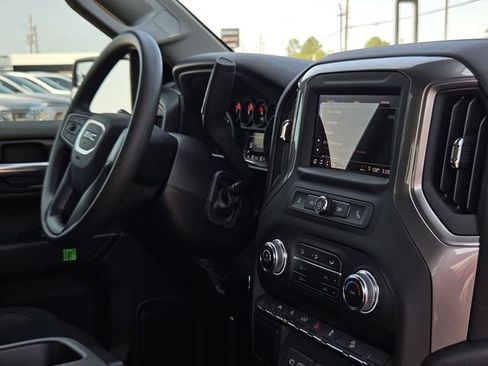 New 2026 GMC Sierra 1500 Pro w/ Graphite Edition image 11