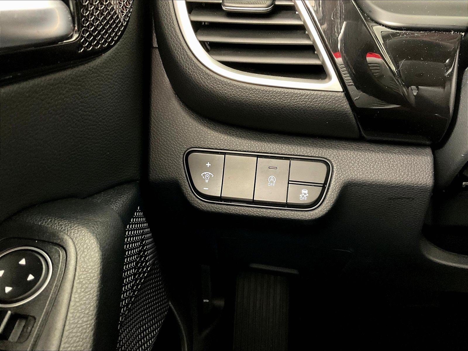 Certified 2026 Kia Seltos S AWD/4WD image 15