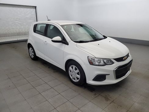 Used 2020 Chevrolet Sonic LT image 13