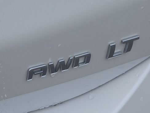 Used 2022 Chevrolet Equinox LT AWD/4WD image 5