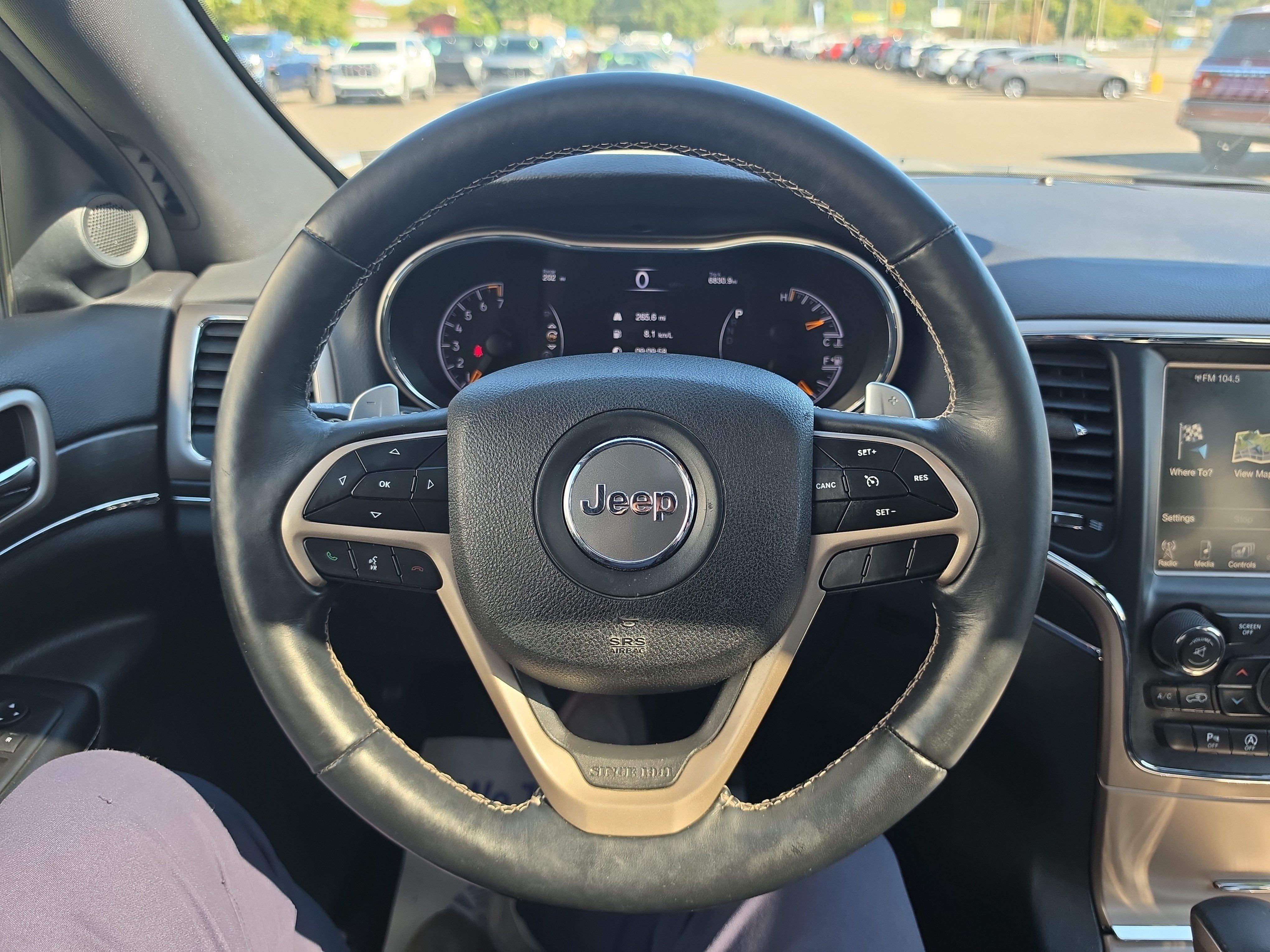 Used 2017 Jeep Grand Cherokee Limited AWD/4WD image 20