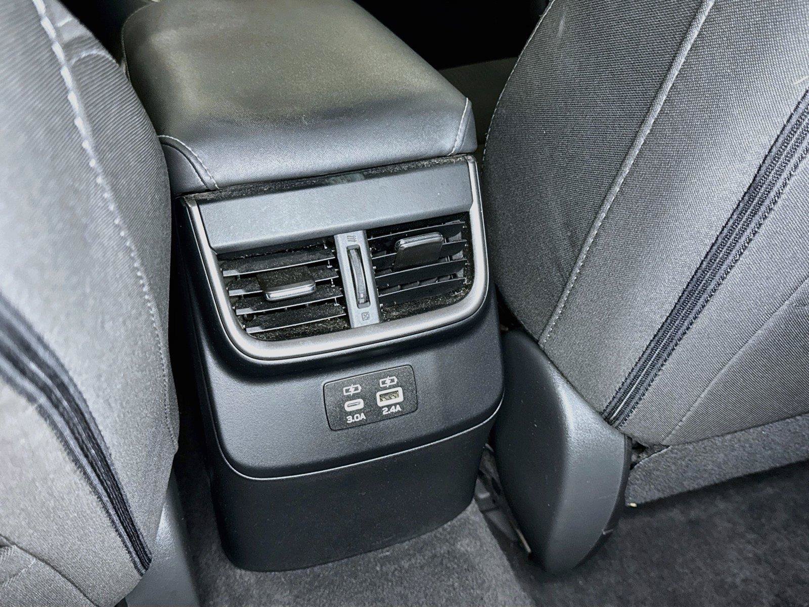 Used 2025 Subaru Legacy Premium AWD/4WD image 23