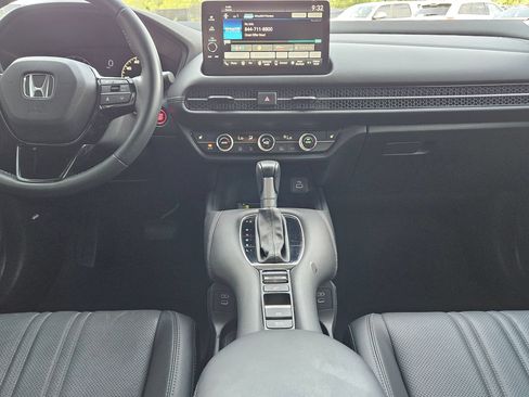 Used 2024 Honda HR-V EX-L image 10