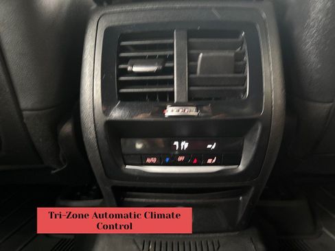 Used 2019 BMW X3 xDrive30i w/ Driving Assistance Package AWD/4WD image 34