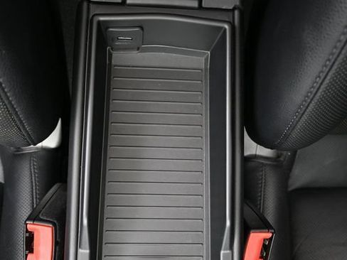 Certified 2023 Porsche 718 Boxster RWD image 18