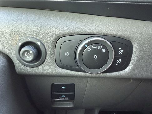 New 2025 Ford Transit 250 Base image 16