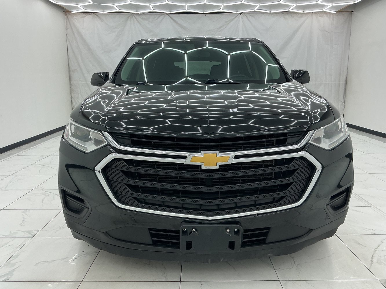 Used 2021 Chevrolet Traverse LS AWD/4WD image 5
