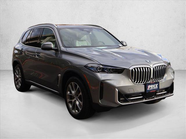Used 2026 BMW X5 xDrive50e w/ Premium Package AWD/4WD image 4