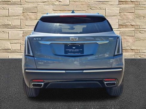 Used 2021 Cadillac XT5 Sportv AWD/4WD image 3