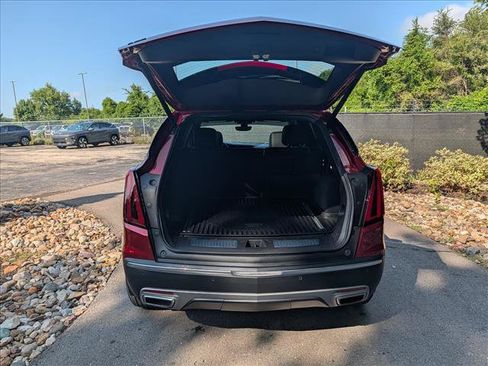 Used 2021 Cadillac XT5 Premium Luxury AWD/4WD image 19