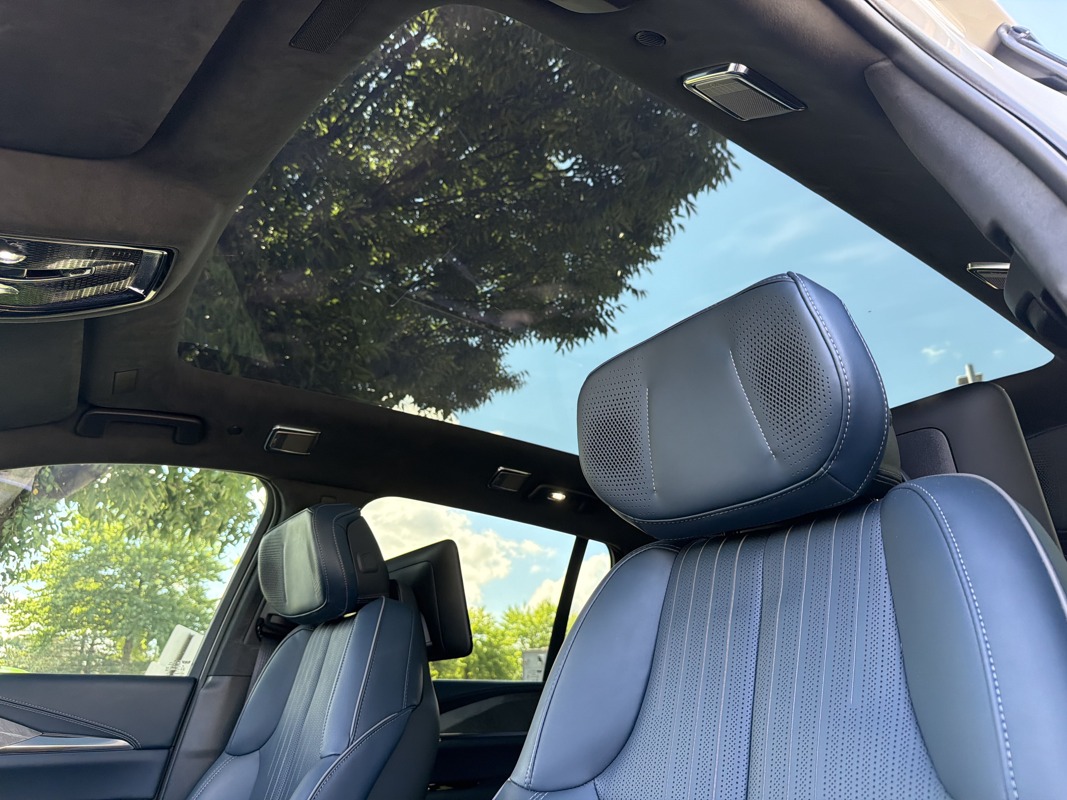 Used 2026 Cadillac Escalade IQ Sport 2 AWD/4WD image 26