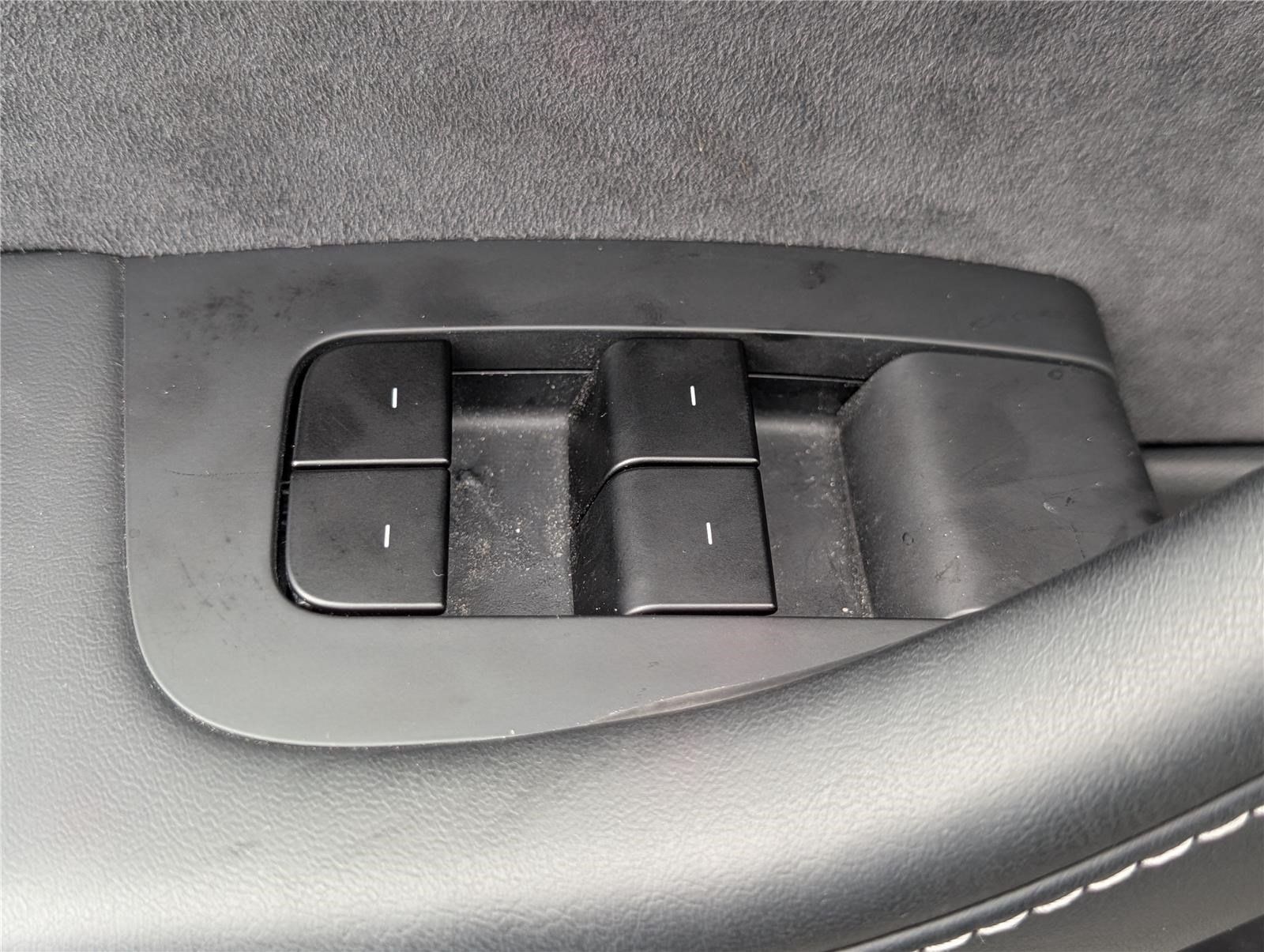 Used 2025 Tesla Model Y Long Range RWD image 20
