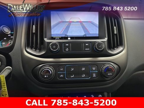 Used 2021 Chevrolet Colorado Z71 w/ Z71 Midnight Edition image 8