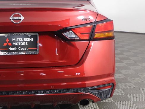 Used 2024 Nissan Altima 2.5 SR image 13