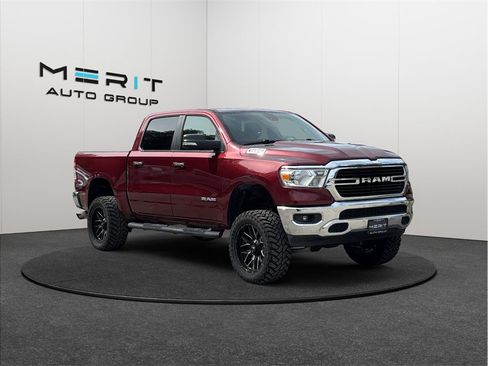 Used 2019 RAM 1500 Big Horn AWD/4WD image 1