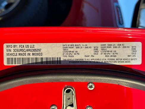 Used 2024 RAM 2500 Tradesman w/ Towing Technology Group image 39