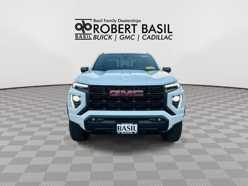 Used 2025 GMC Canyon Elevation w/ Convenience Package AWD/4WD image 3