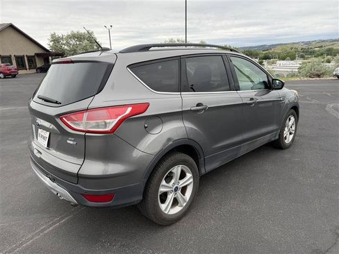 Used 2014 Ford Escape SE w/ Equipment Group 201A AWD/4WD image 7