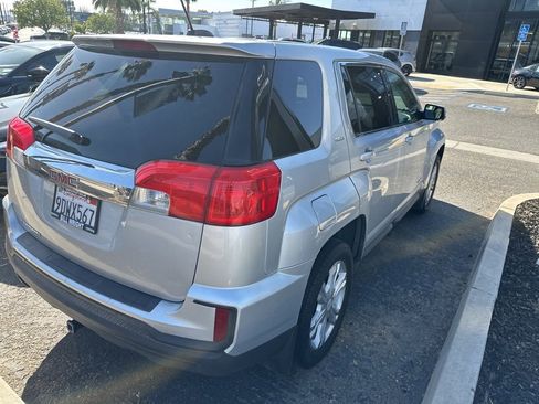 Used 2017 GMC Terrain SLE FWD image 14